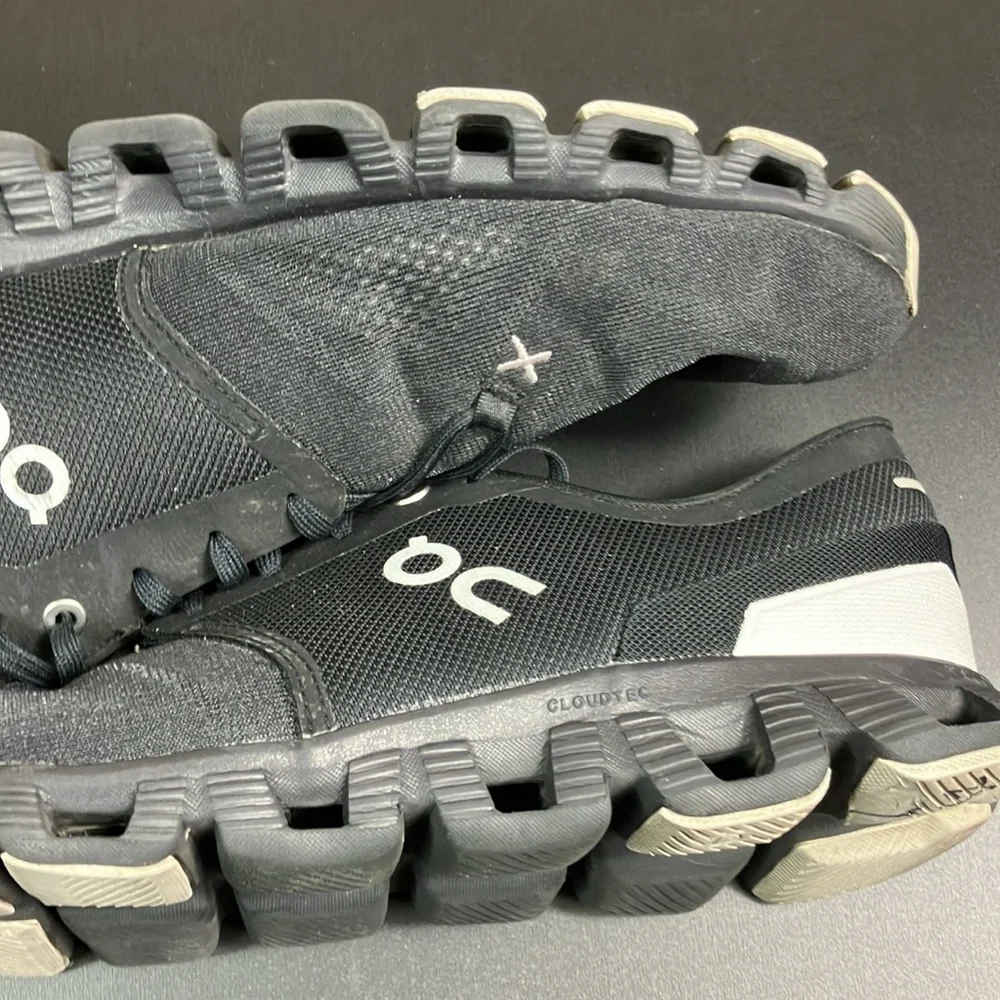 On Cloud X 3 Cloudtec Athletic Running Sneaker Shoes‎ Men’s size 11.5